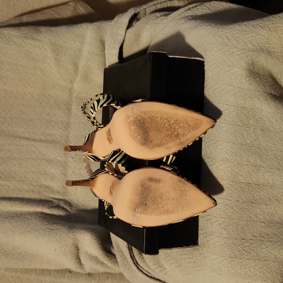 SO ME Lime Green/Black Zebra Ankle Strap Heels - Picture 4 of 4